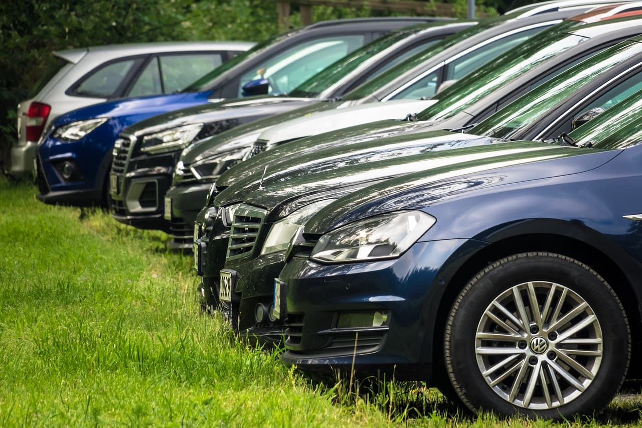 Exploring the World of Car Rental Management: Building a Python Application
